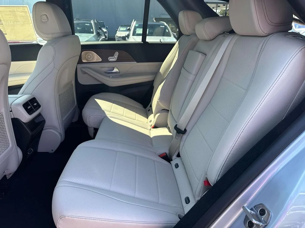New 2026 Silver Mercedes-Benz GLE 350 image 7