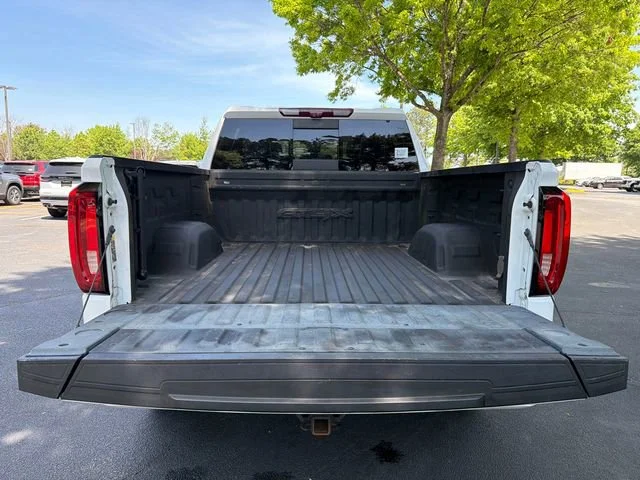 Used 2022 Summit White GMC AT4X image 18