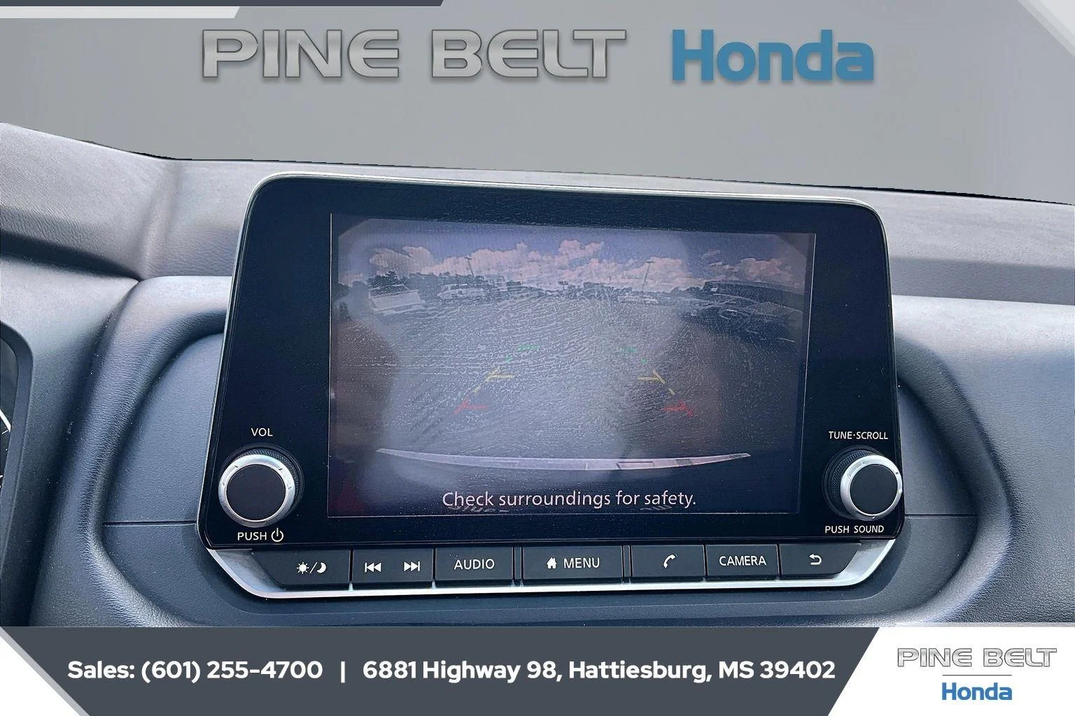 Used 2023 Super Black Nissan SV image 15
