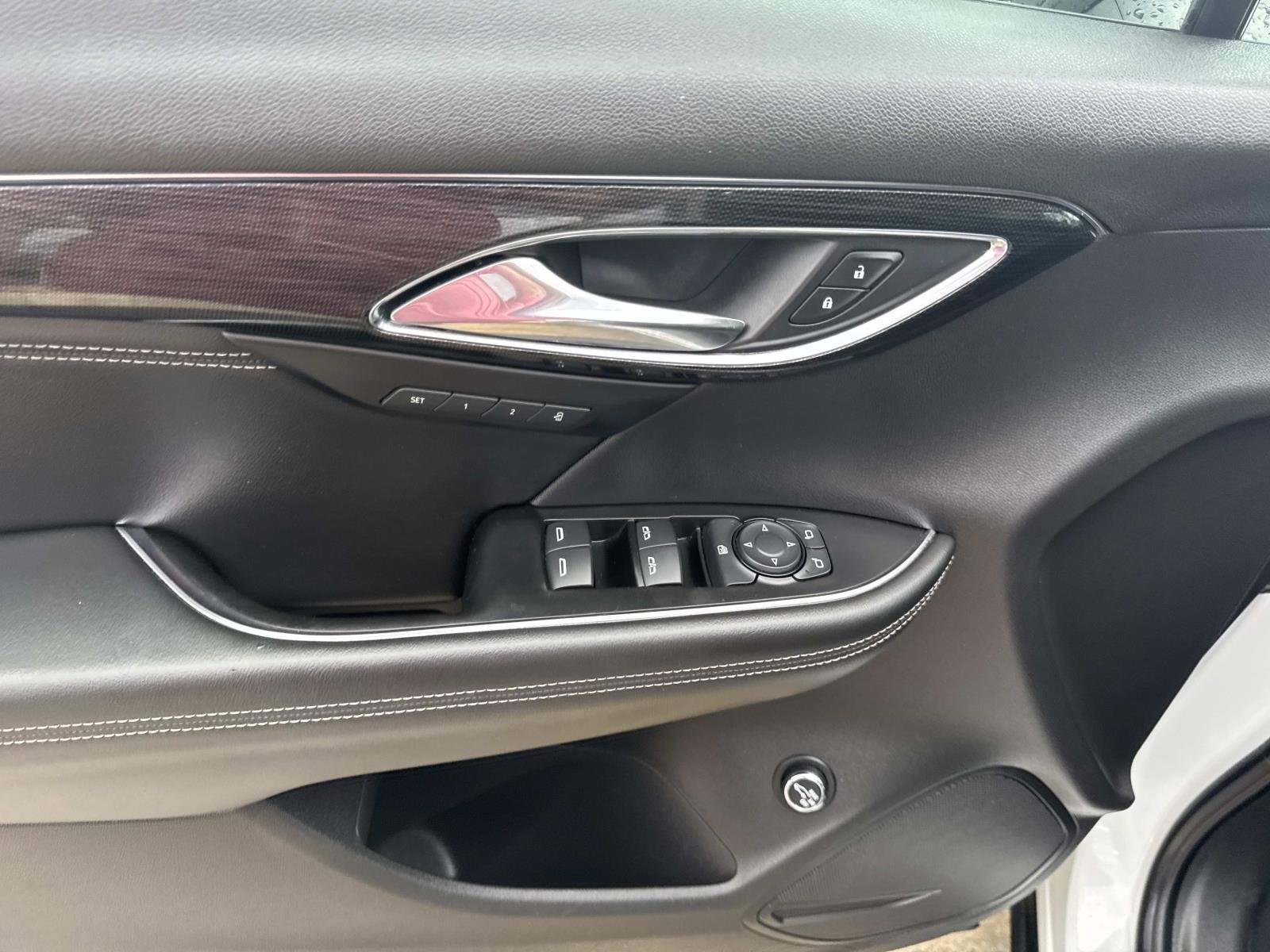 2022 Buick Envision Essence - Photo 19