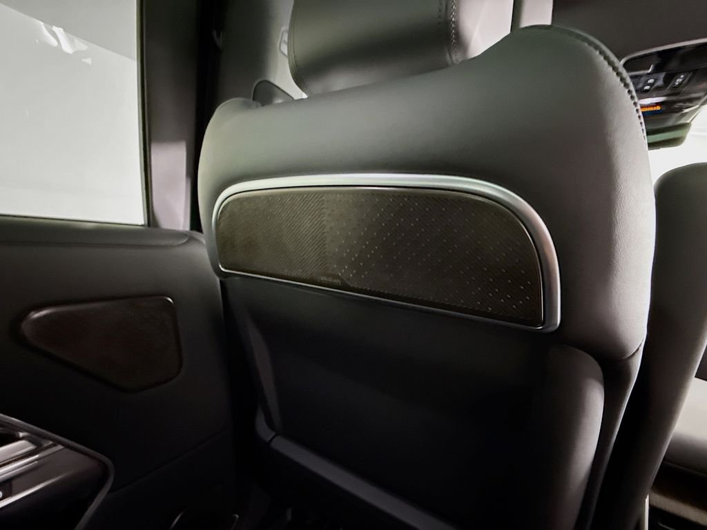 Certified Used 2025 Black Land Rover Autobiography image 39