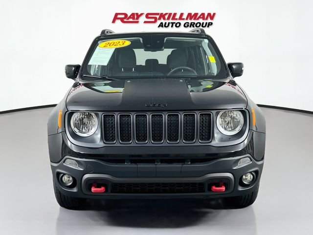 2023 Jeep Renegade Trailhawk - Photo 2