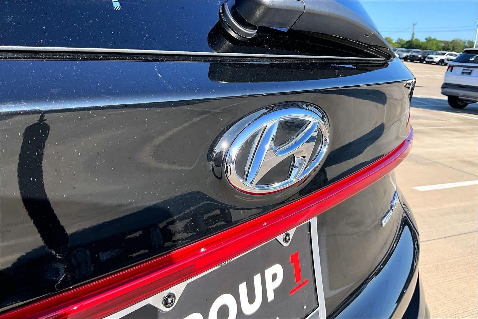 Used 2023 Twilight Black Hyundai Calligraphy image 9
