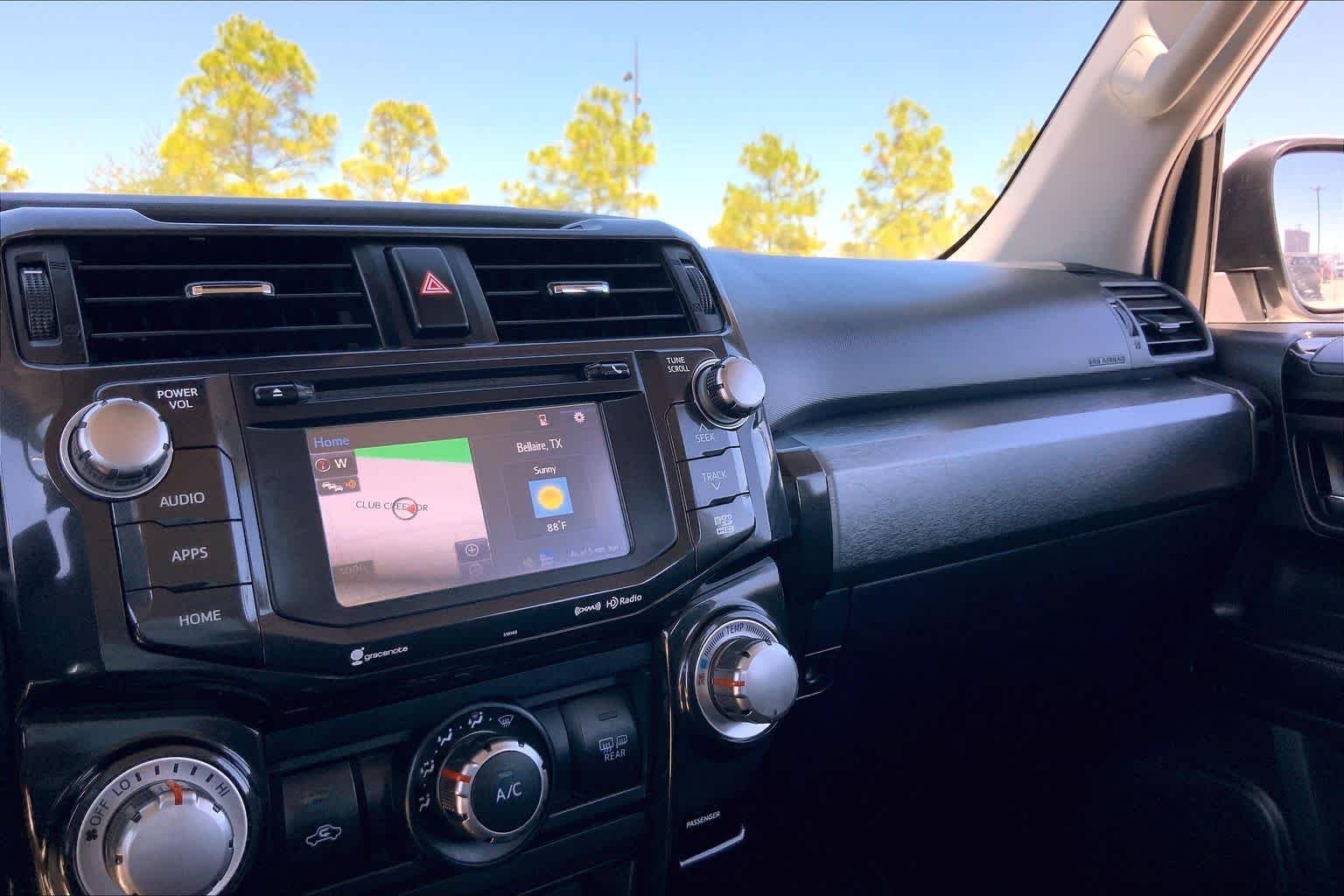 Used 2018 Super White Toyota TRD Pro image 35