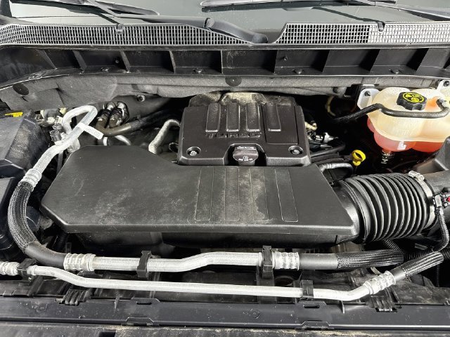 Used 2023 BLACK Chevrolet Custom image 29