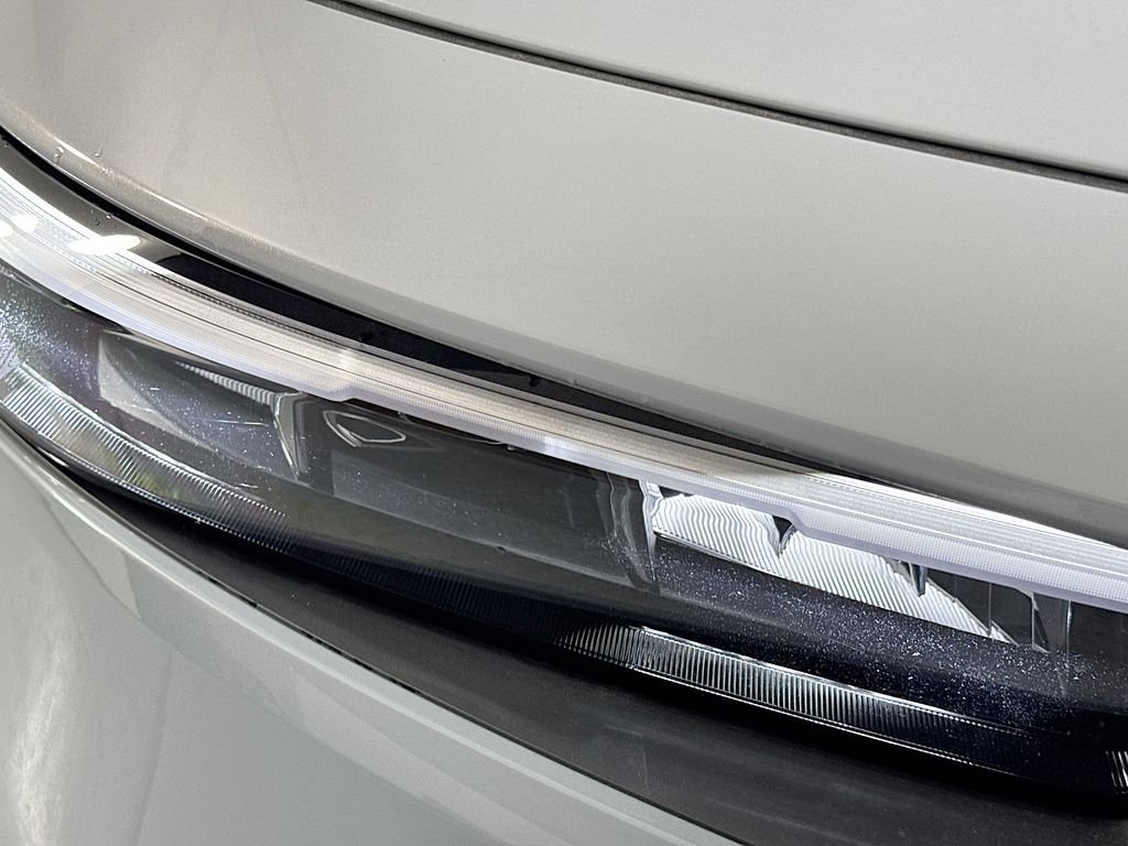 New 2026 Urban Gray Pearl Honda Touring image 12