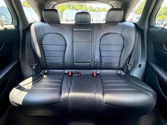 Certified Used 2022 White Mercedes-Benz GLC 300 image 16