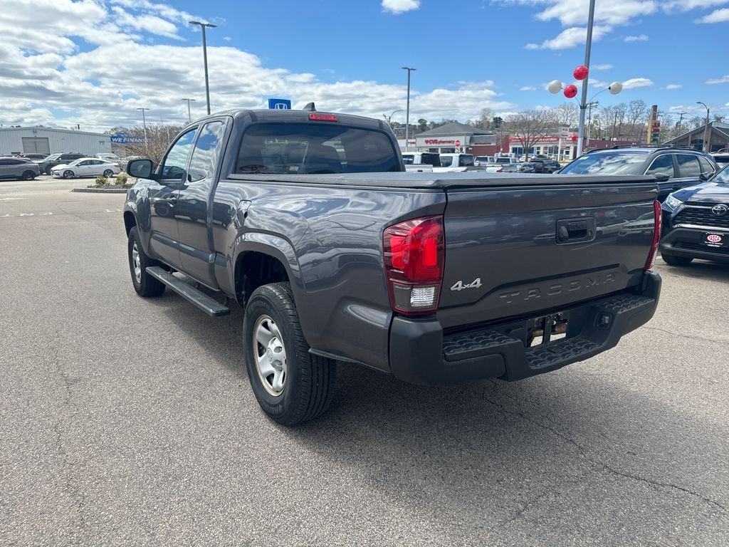 Certified Used 2020 Gray Toyota SR image 13