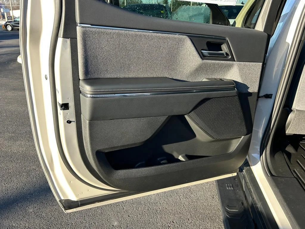 New 2026 G42/White GMC Standard Range Elevation image 7