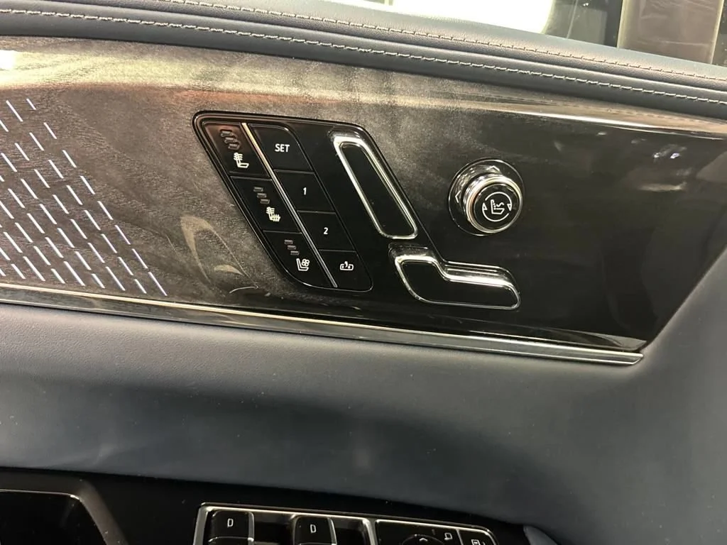 2025 Cadillac Escalade IQ Sport 2 - Photo 22