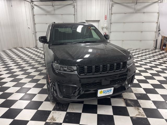 Used 2026 Jeep Grand Cherokee Laredo with VIN 1C4RJHAR4TC192882 for sale in Rochester, Minnesota