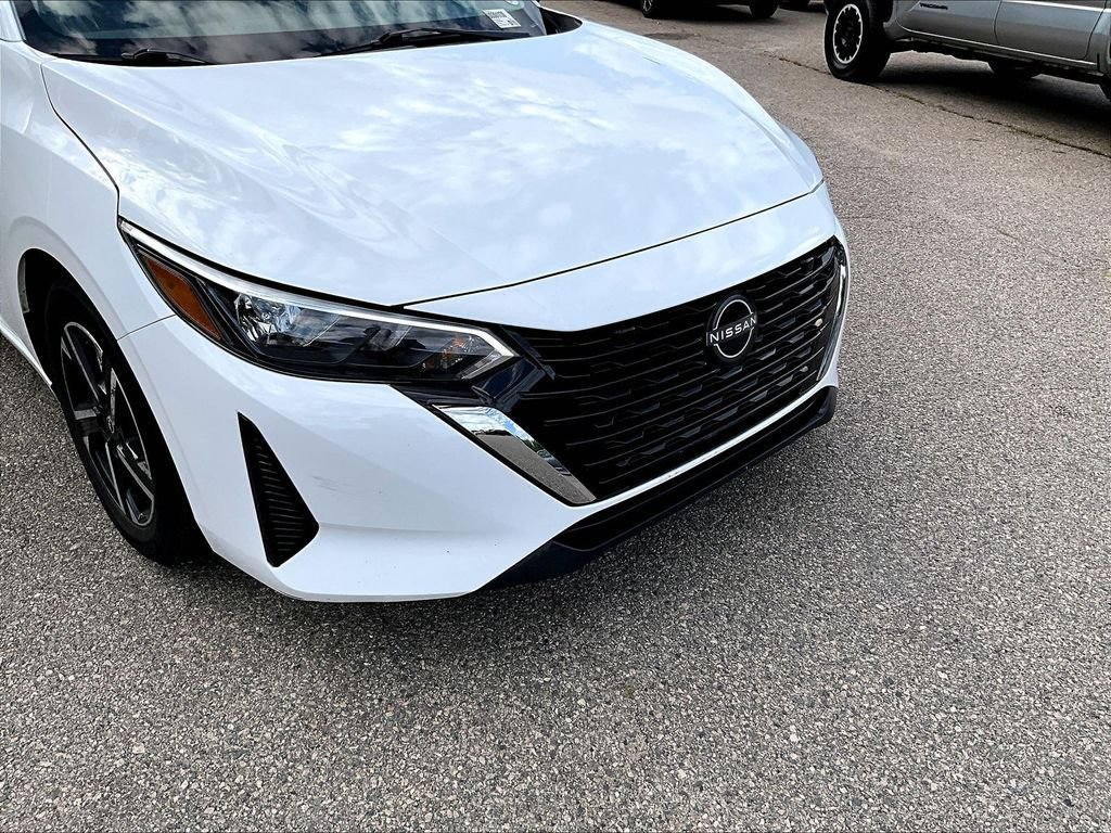 Used 2024 White Nissan SV image 8