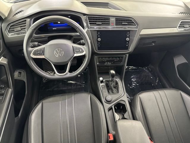 Used 2022  Volkswagen 2.0T SE image 22