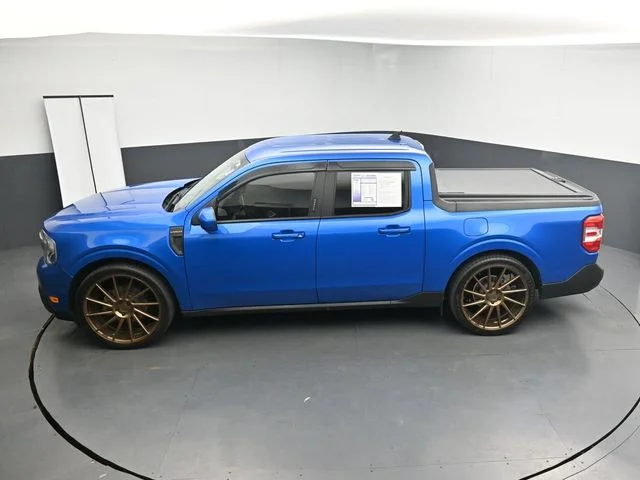 Used 2022 Blue Ford Lariat image 20