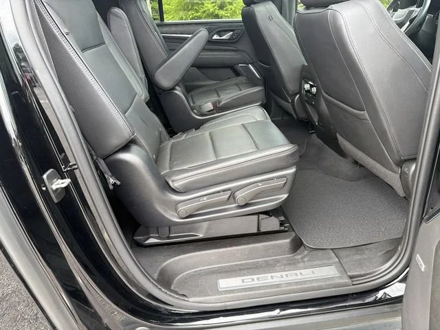 Used 2023 Onyx Black GMC Denali image 15