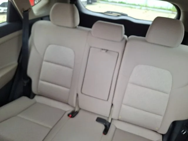 Used 2017 Red Hyundai SE image 18