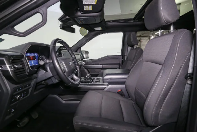 Used 2022 Black Ford XLT image 40