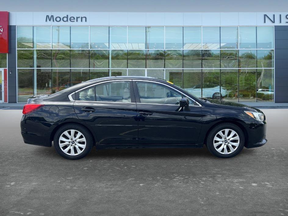Used 2017 Crystal Black Silica Subaru Premium image 4