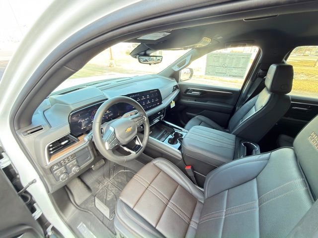 2026 Chevrolet Suburban High Country - Photo 24