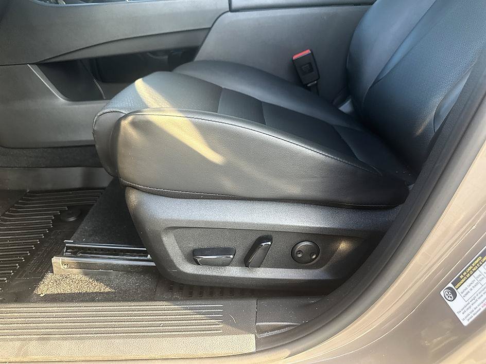 Certified Used 2024 Baja Storm Metallic Nissan SV image 14