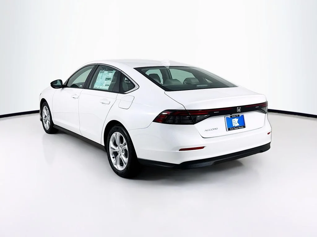 New 2026 Platinum White Pearl Honda LX image 6