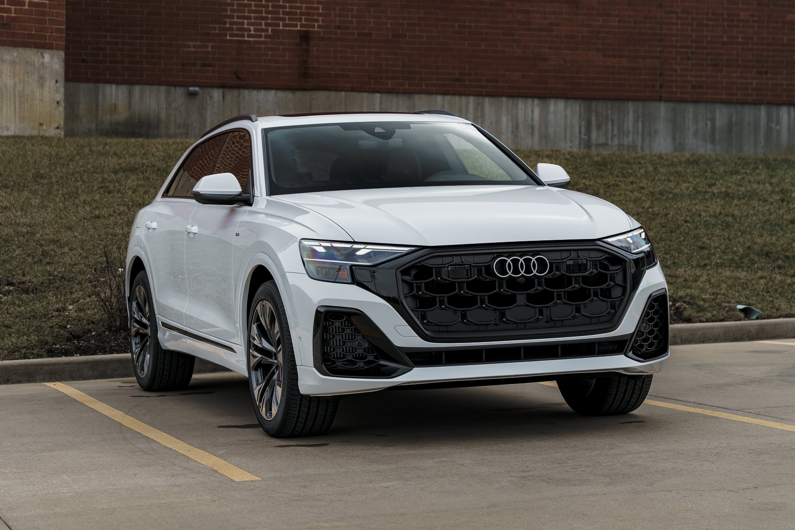 New 2026 Glacier White Metallic Audi Premium Plus image 2