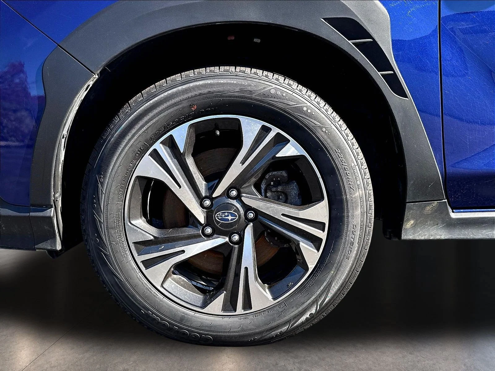 Used 2024 Sapphire Blue Pearl Subaru Premium image 36
