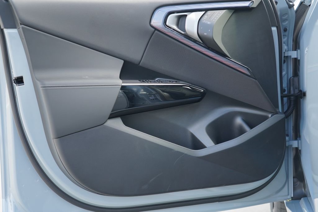 New 2026 Brooklyn Grey Metallic BMW 30 xDrive image 8