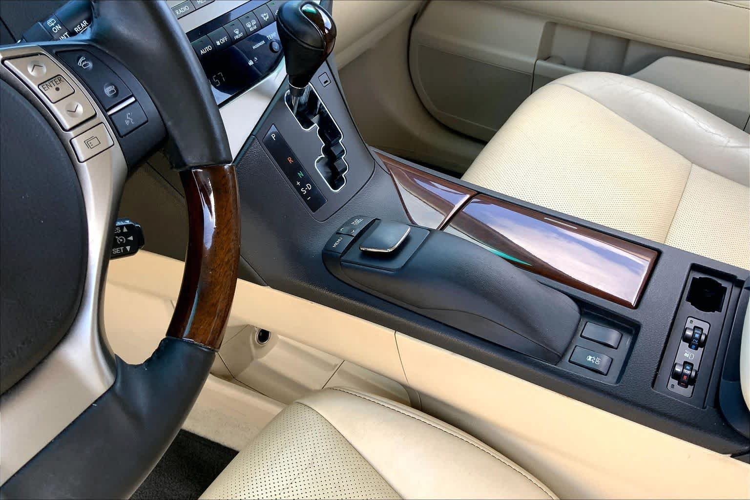 Used 2013 Fire Agate Lexus  image 16