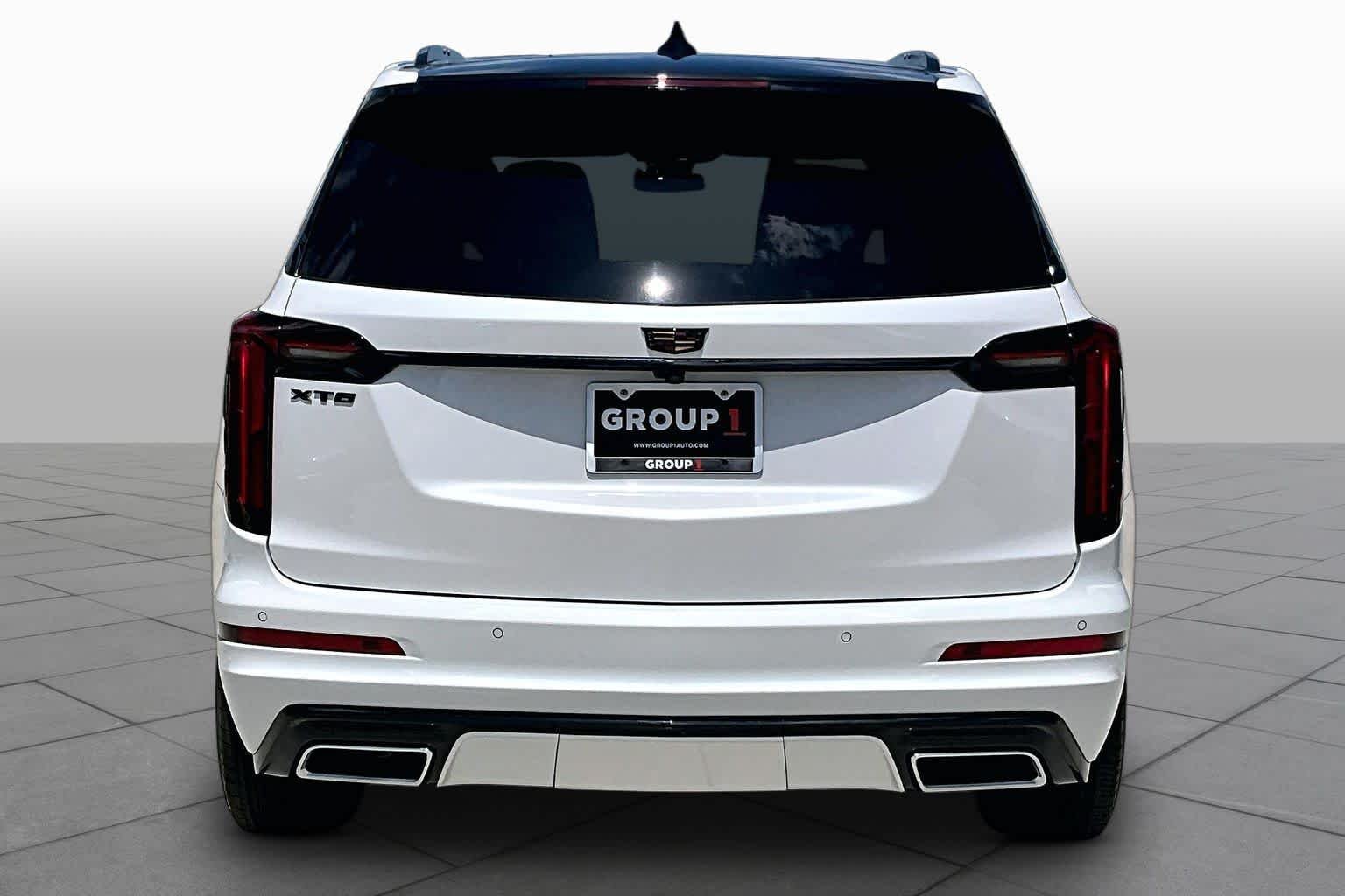Pre-Owned 2025 Cadillac XT6 FWD Premium Luxury