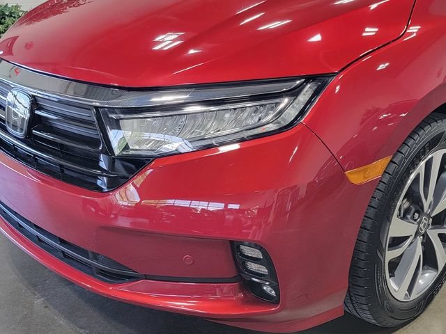 Used 2022 Red Honda Touring image 8