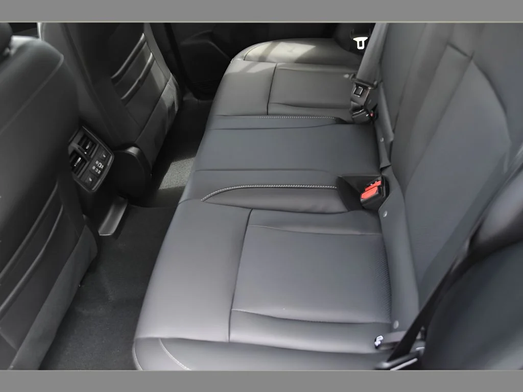 New 2026 ICE SILVER METALLIC Subaru Limited image 15