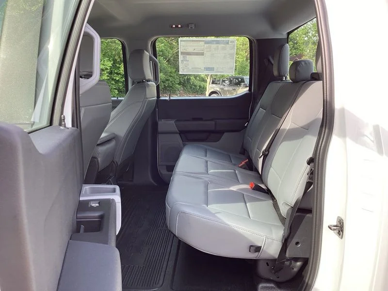 New 2026 White Ford XL image 15