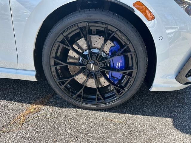 New 2026 Pure White Volkswagen 2.0T image 30