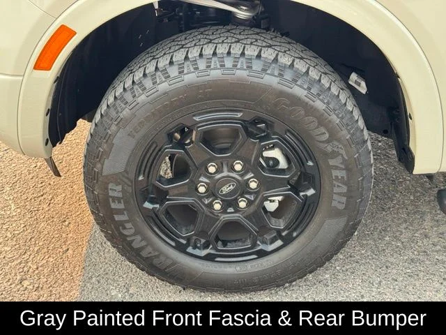 Used 2025 Beige Ford XLT image 11