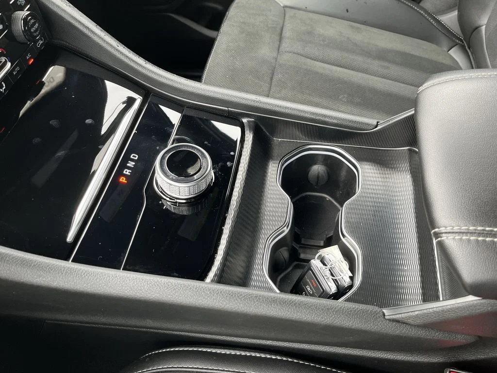 Used 2025 Gray Jeep Altitude X image 20
