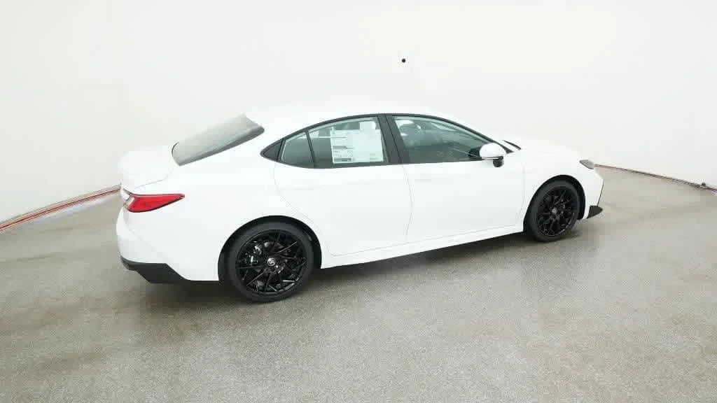 New 2026 Ice Cap Toyota SE image 10