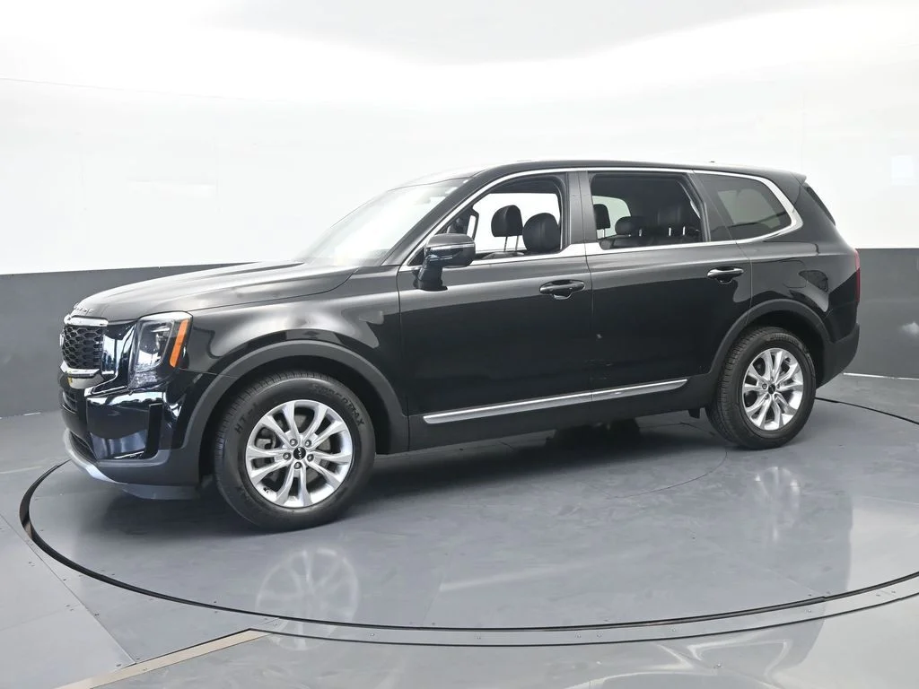 Used 2022 Ebony Black Kia LX image 2