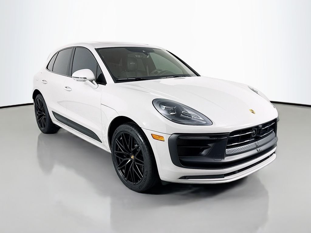 Used 2023  Porsche GTS image 7