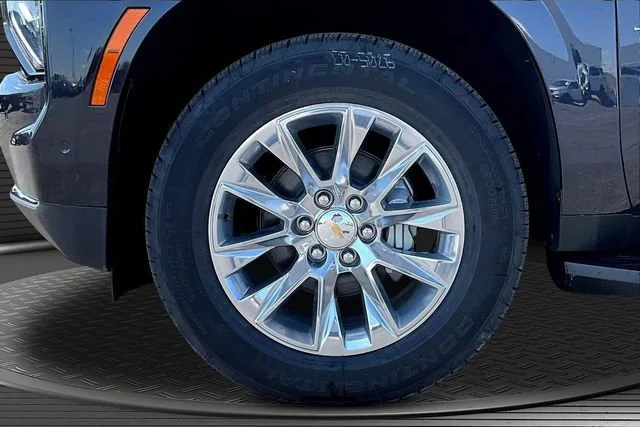 New 2025 Dark Ash Metallic Chevrolet Premier image 13