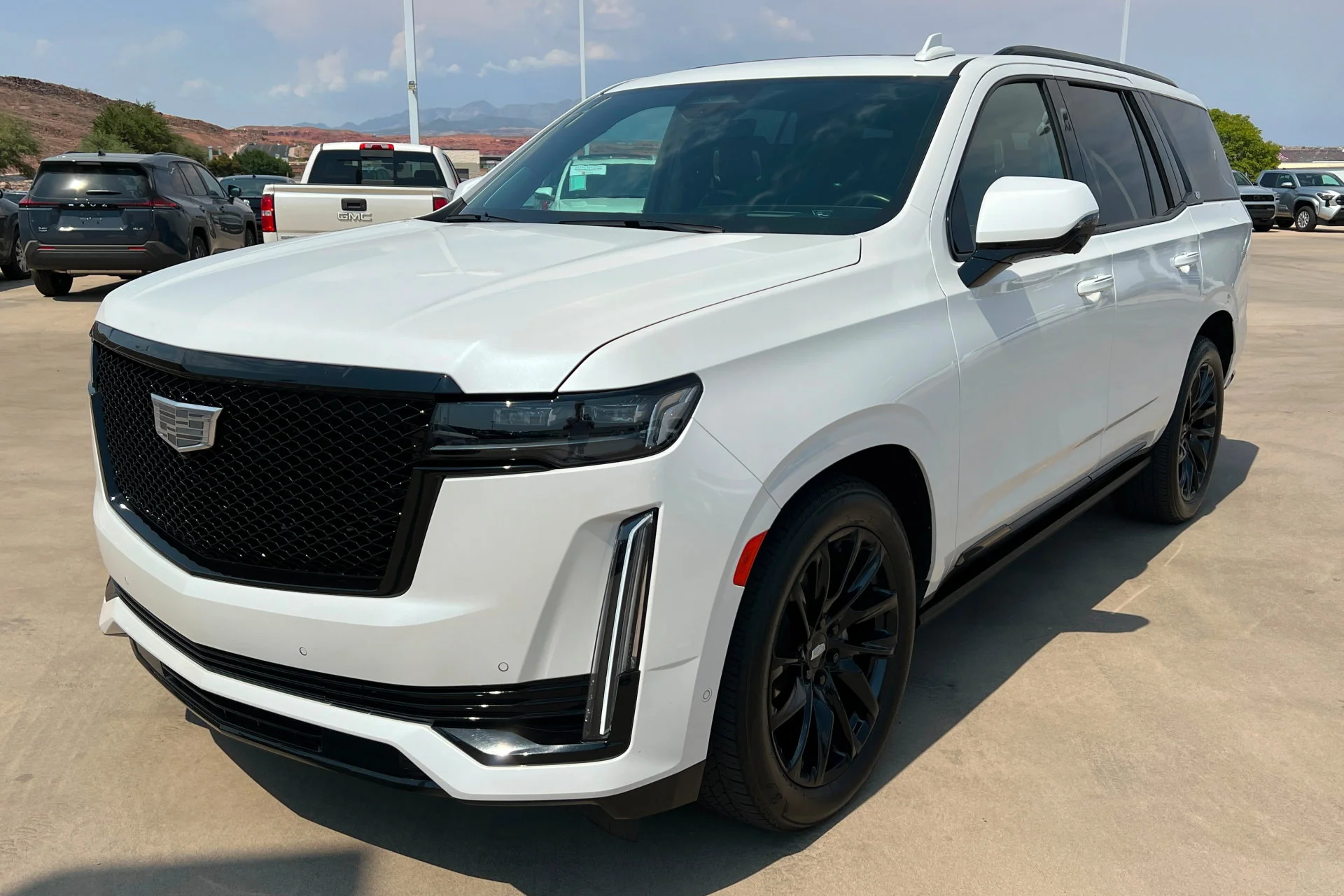 Used 2024 Crystal White Tricoat Cadillac Sport Platinum image 1