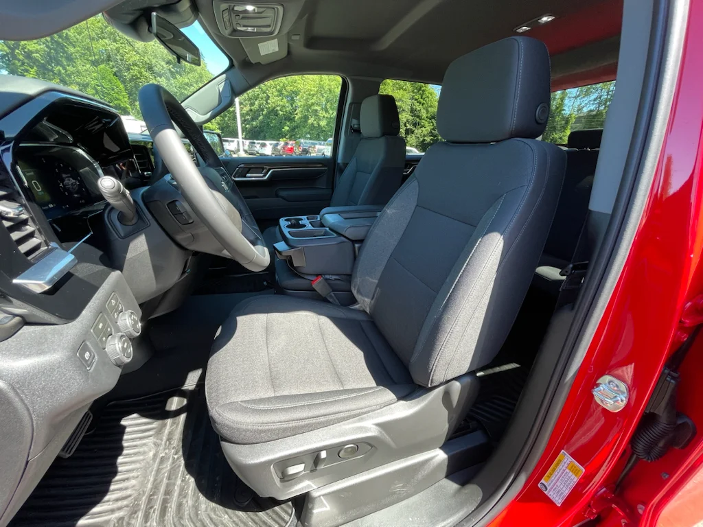 New 2026 Red Hot Chevrolet LT (2FL) image 23
