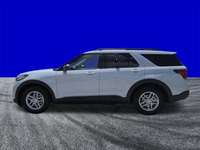 New 2026 Space White Metallic Ford Active image 8