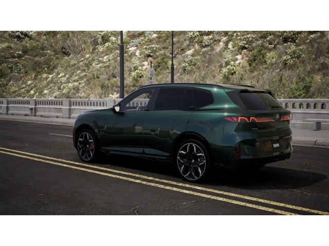 New 2027 Vancouver Green Metallic BMW  image 2
