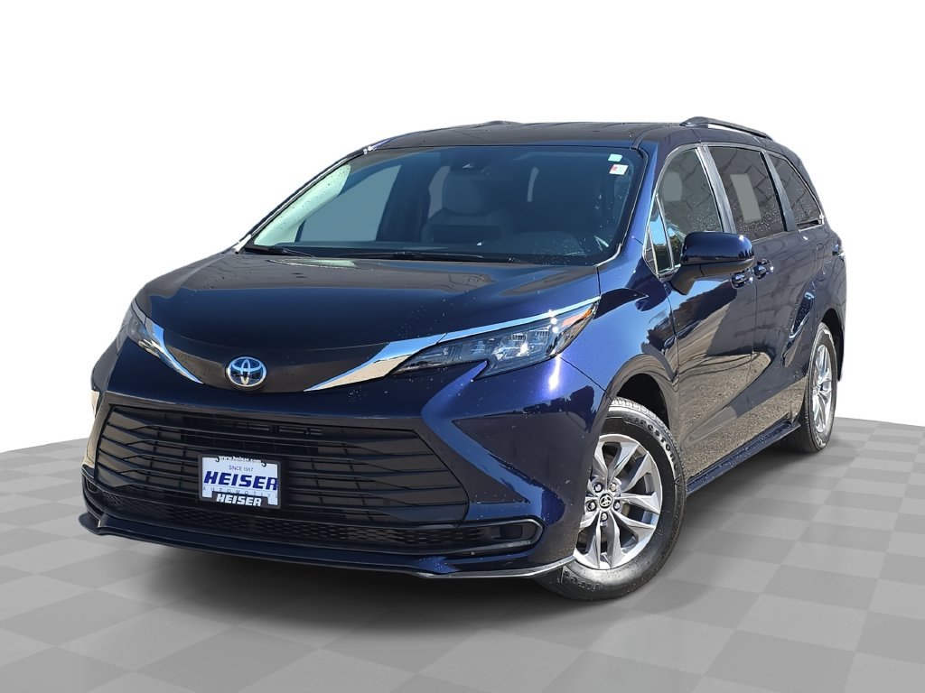 2025 Toyota Sienna
