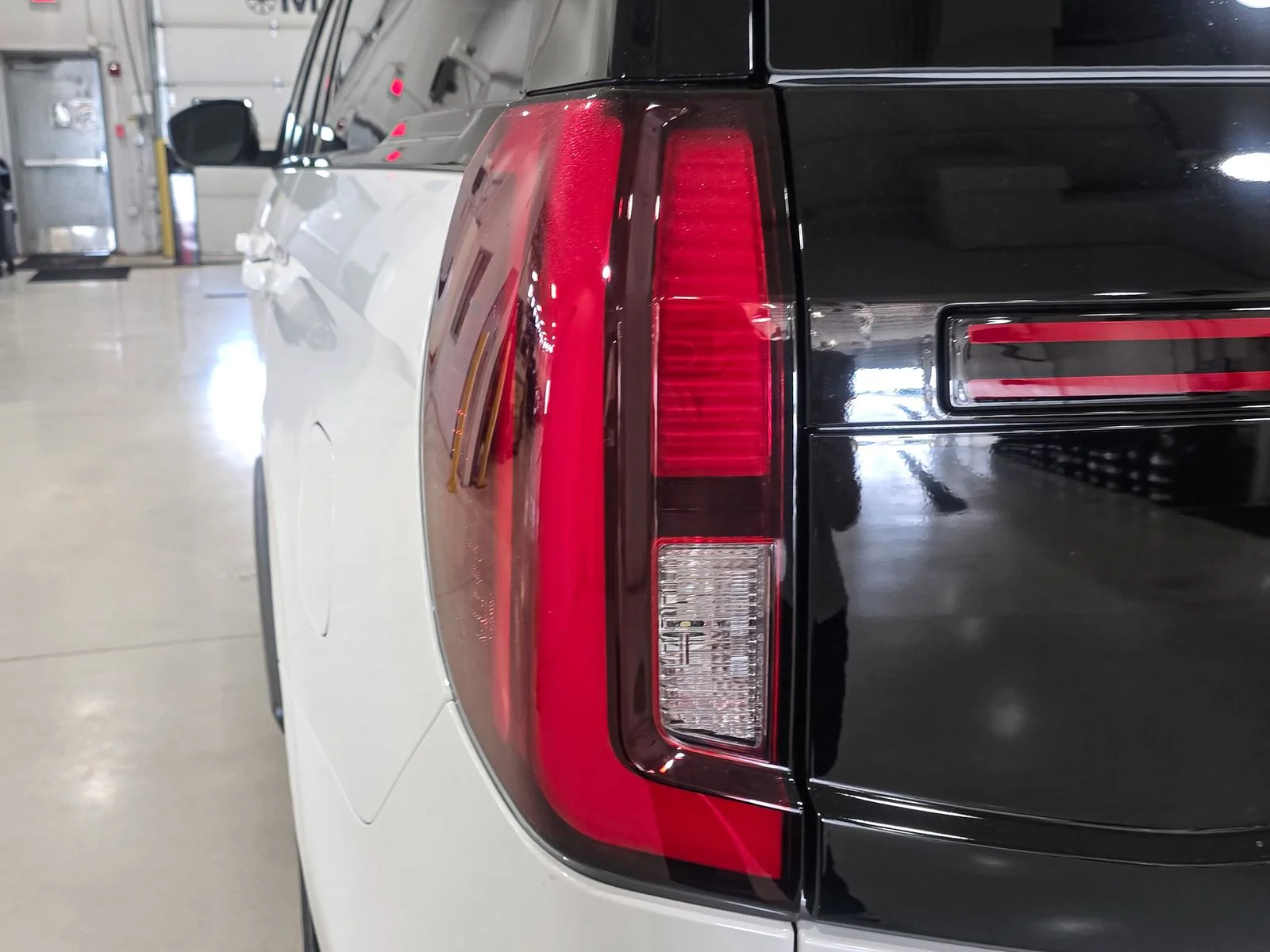 New 2026 White Ford Platinum image 15