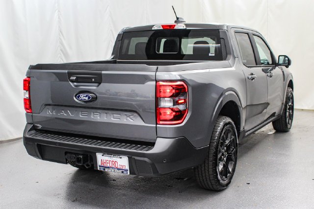 New 2026 Carbonized Gray Metallic Ford Lariat® image 8