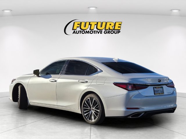 Used 2025 White Lexus 350 image 6