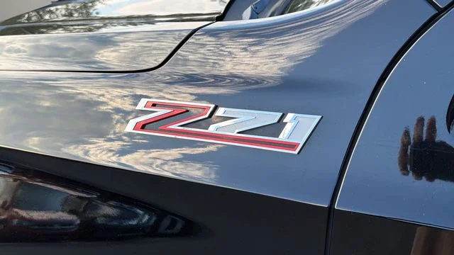 Used 2022 Black Chevrolet Z71 image 48