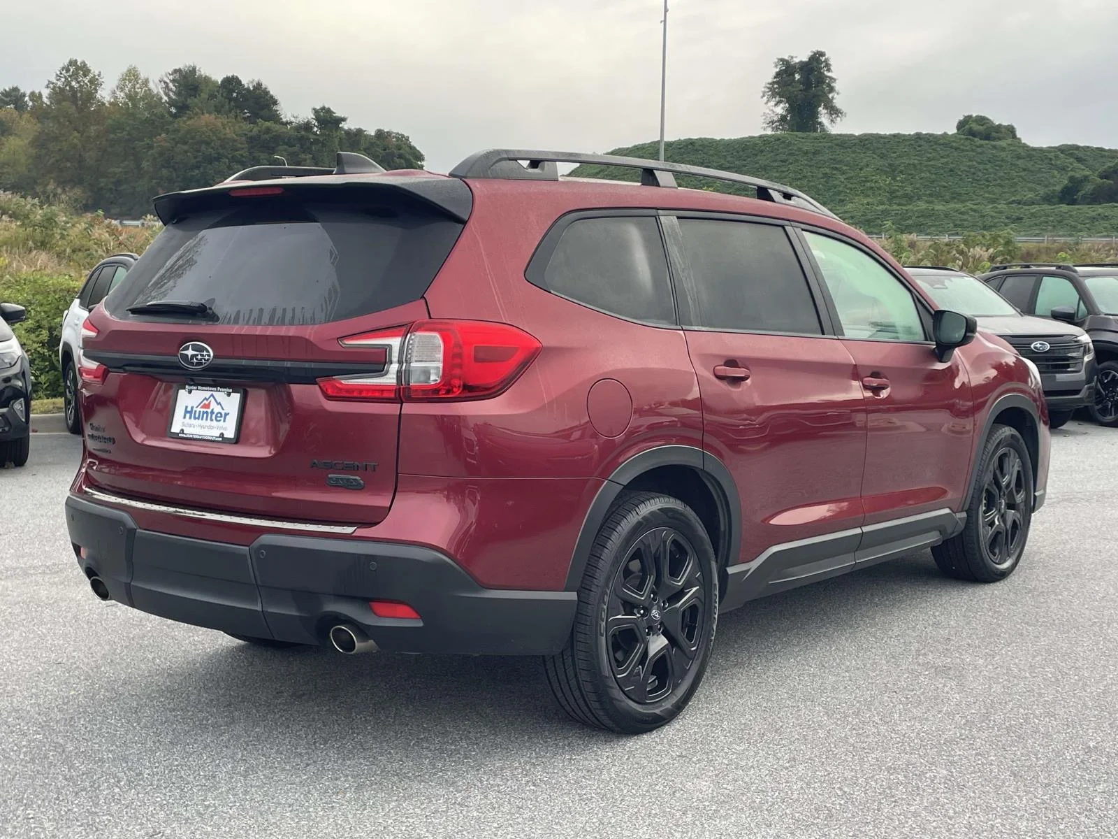 Used 2024 Crimson Red Pearl Subaru Onyx Edition image 27
